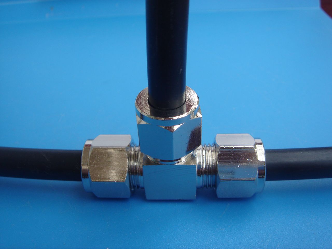 Nebulizador de Exterior – Sistema Profesional de Enfriamiento y Purificación 2 Litros (hasta 50 boquillas)
