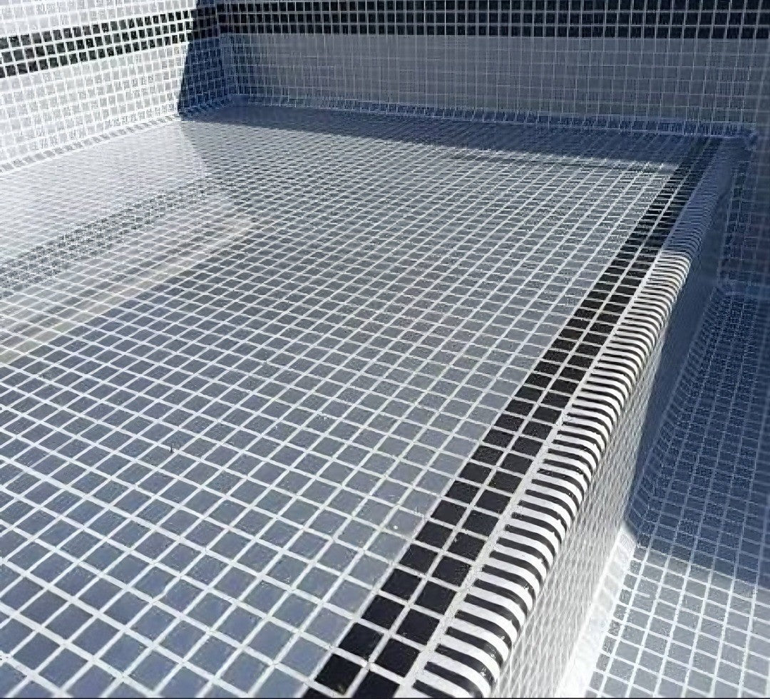 Bordes para piscina Tessel ( el metro lineal)